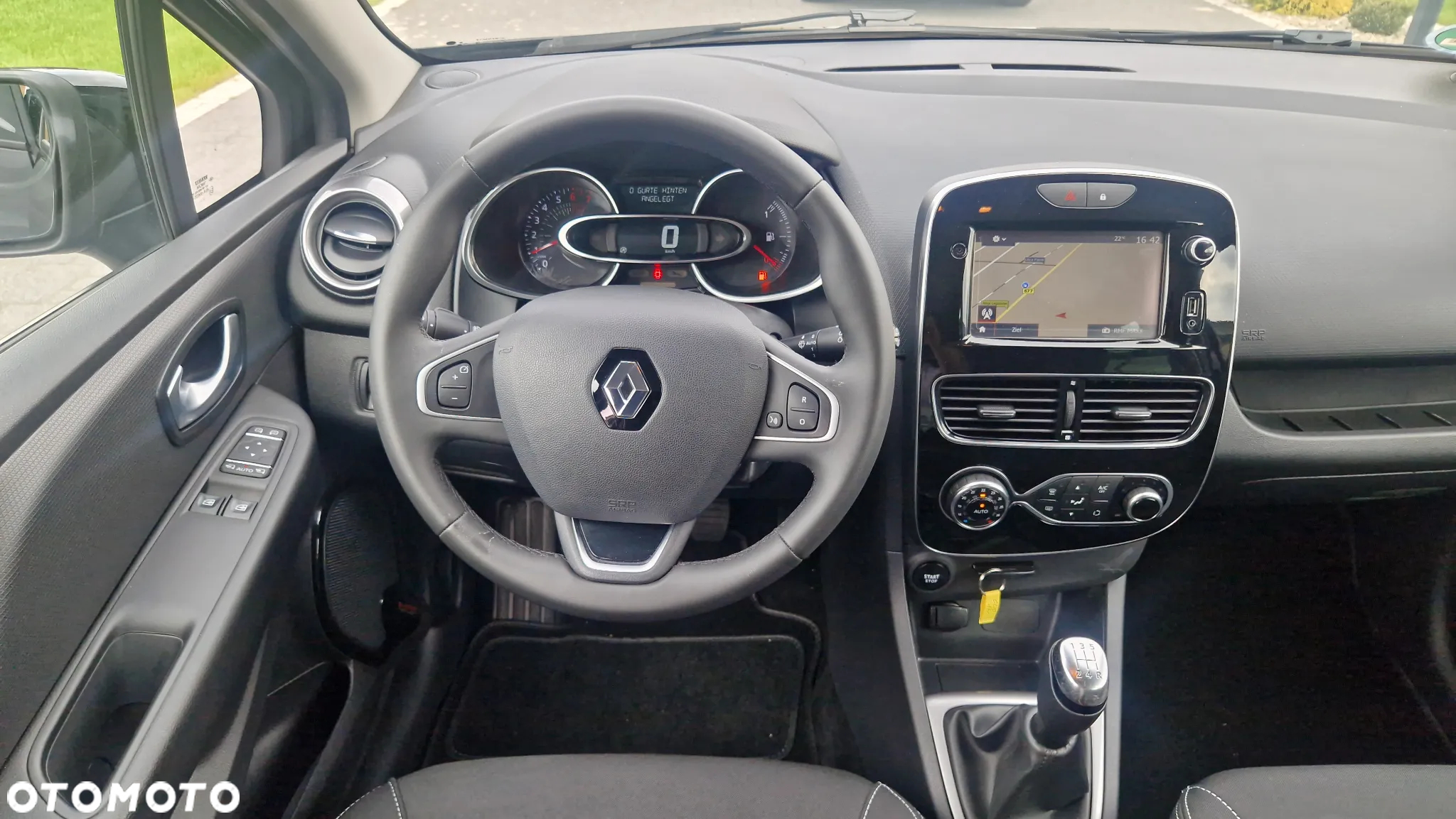 Renault Clio TCe 90 Limited - 9