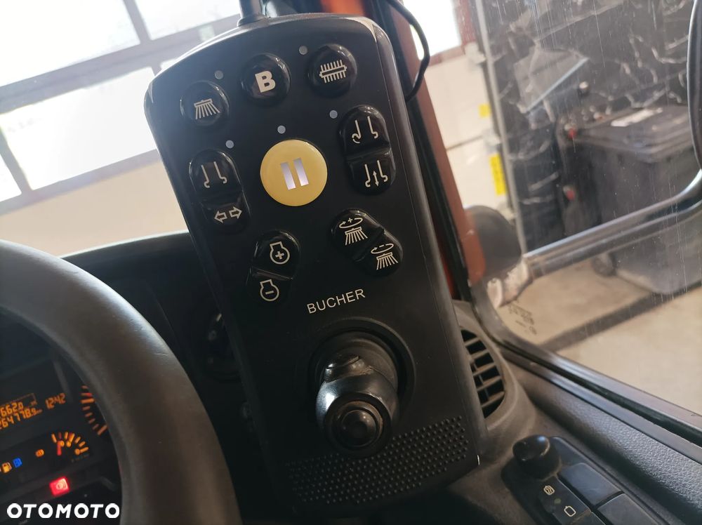 Mercedes-Benz Atego 1524 Zamiatarka Bucher Euro 5 EUnited PM10 Szczotki L/R 2 Silniki - 26