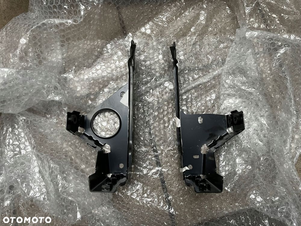 mocowanie wspornik lampy lewe prawe vw id3 nowe - 2