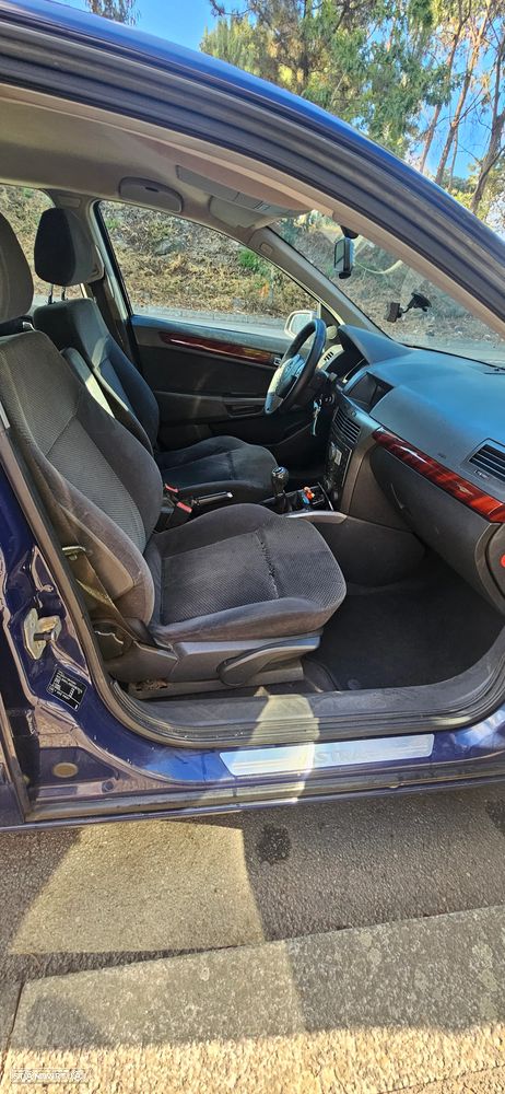Opel Astra 1.7 CDTI Cosmo - 9