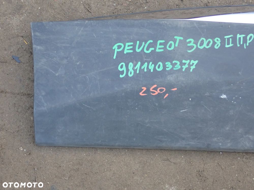 PEUGEOT 3008 II LISTWA DRZWI PRAWY TYŁ 9811403377 - 3