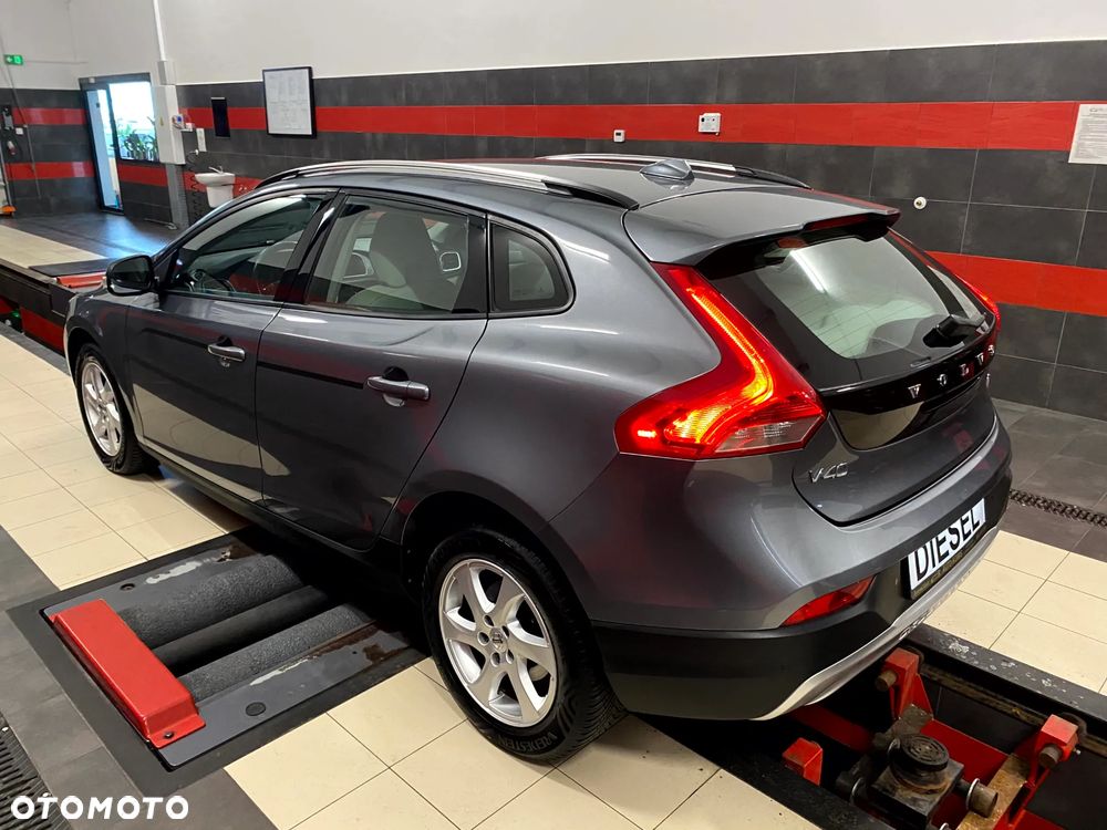 Volvo V40 Cross Country D2 Drive-E Dynamic Edition - 8