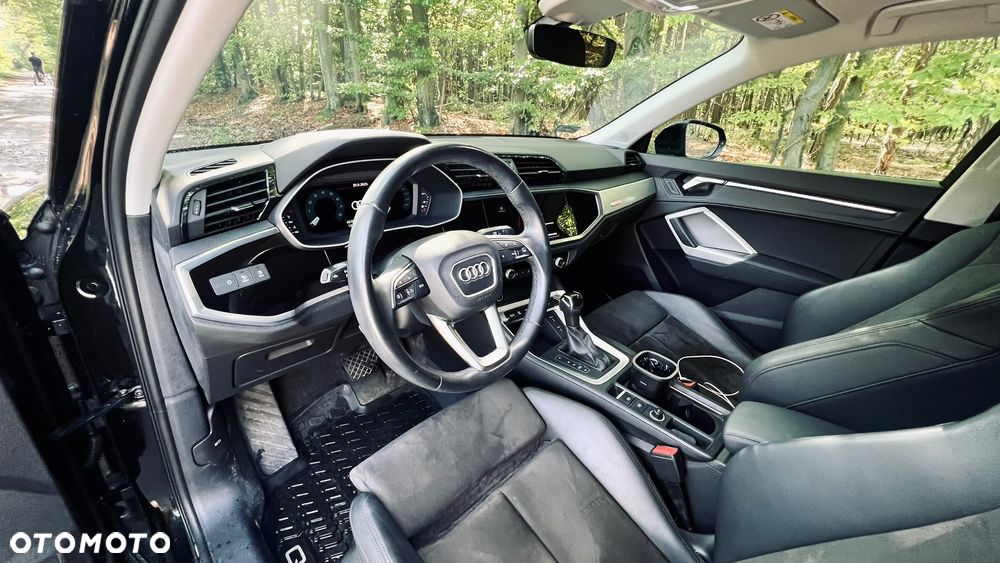 Audi Q3 Sportback - 9