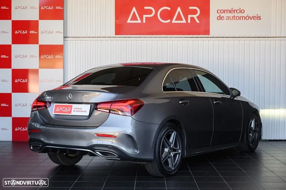 Mercedes-Benz A 180 Limousine d AMG Line Aut. - 4