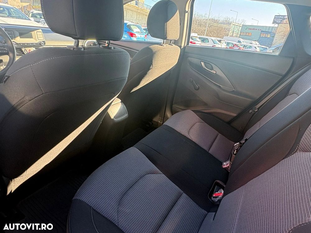 Hyundai i30 1.5 110CP 5DR M/T Comfort - 5