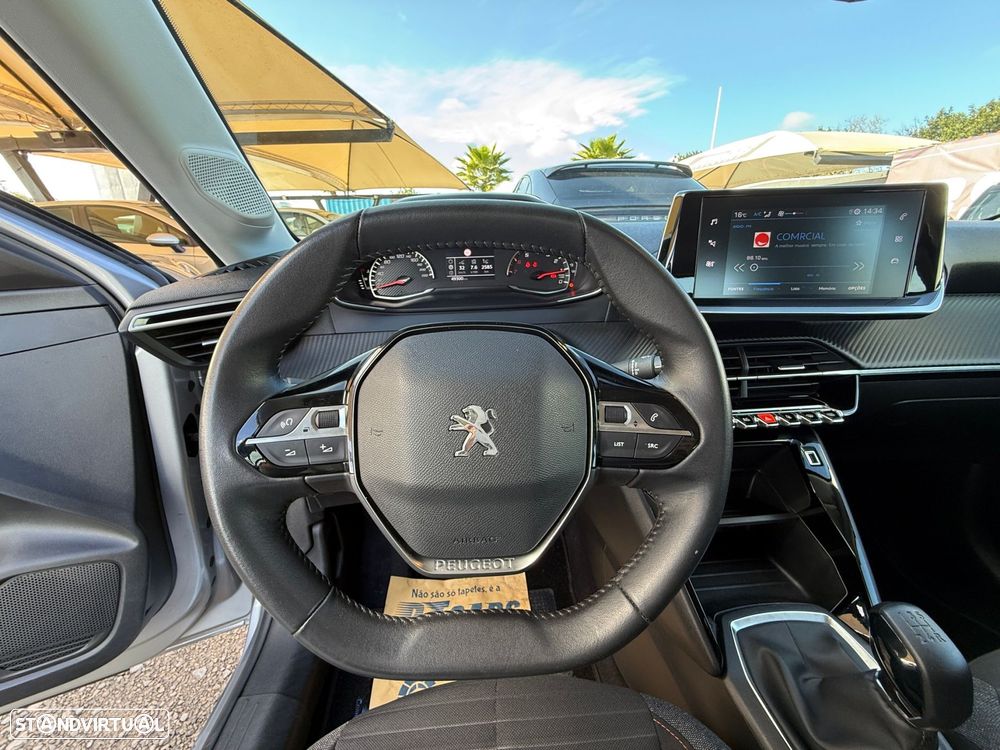 Peugeot 208 1.2 PureTech Active - 12