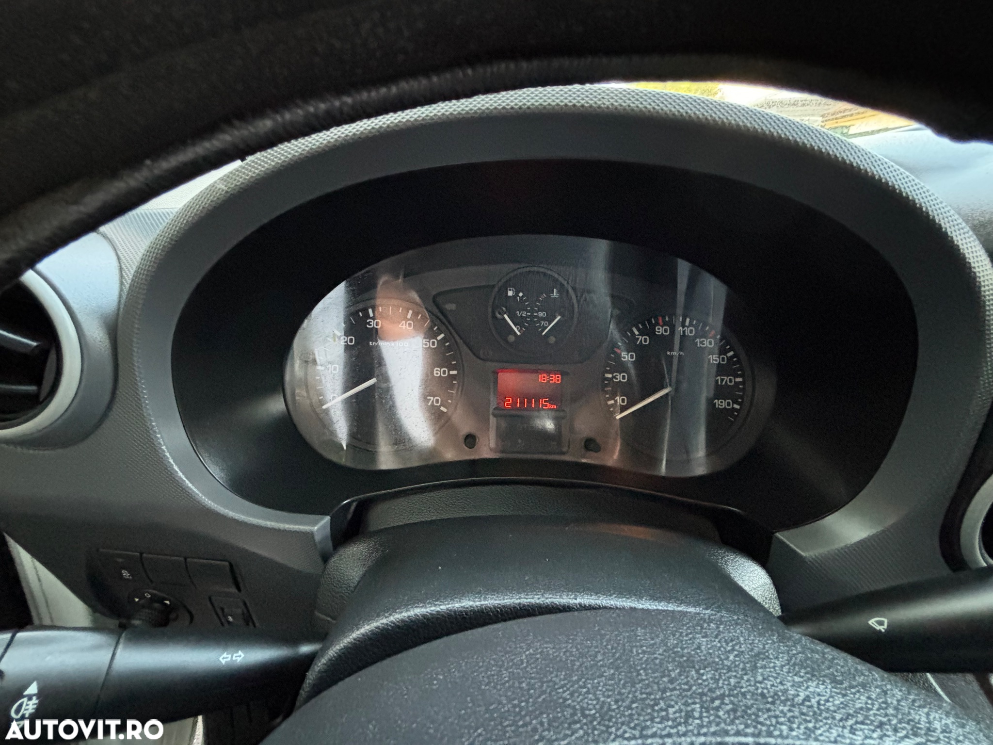 Citroën Berlingo 1.6 HDi B9 2 - 10