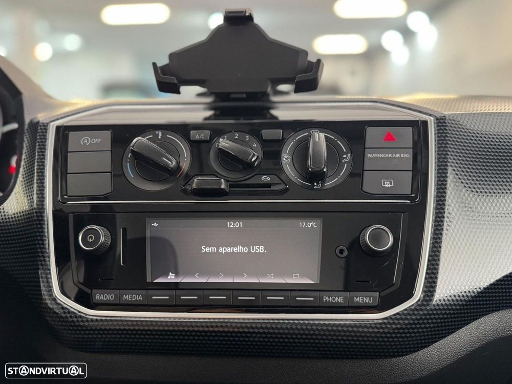 VW Up! 1.0 Move - 17