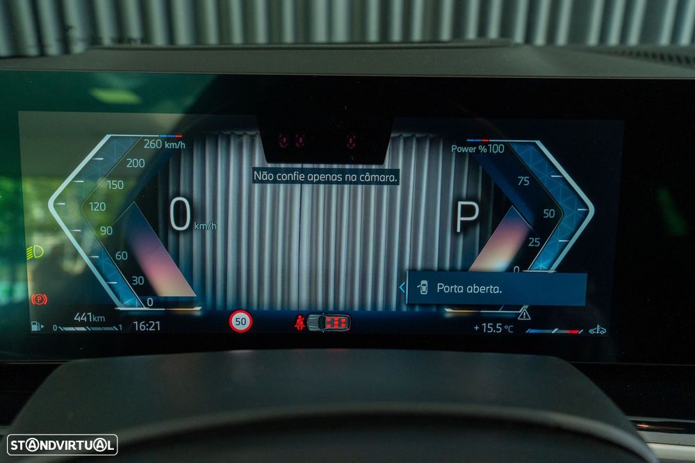 BMW X7 40 d xDrive Pack M Desportivo - 38