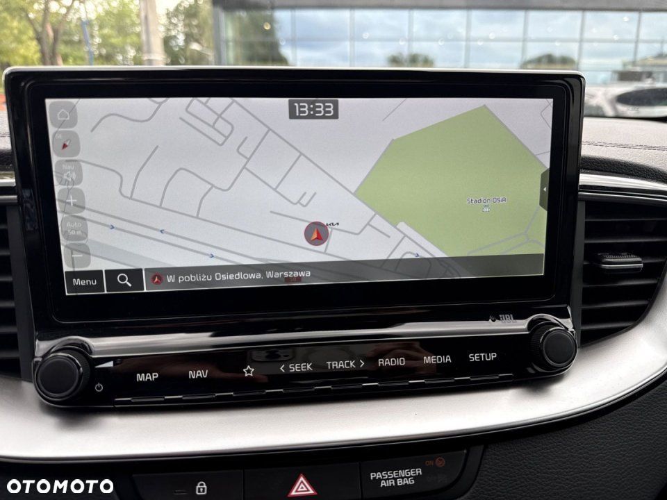 Kia XCeed - 10