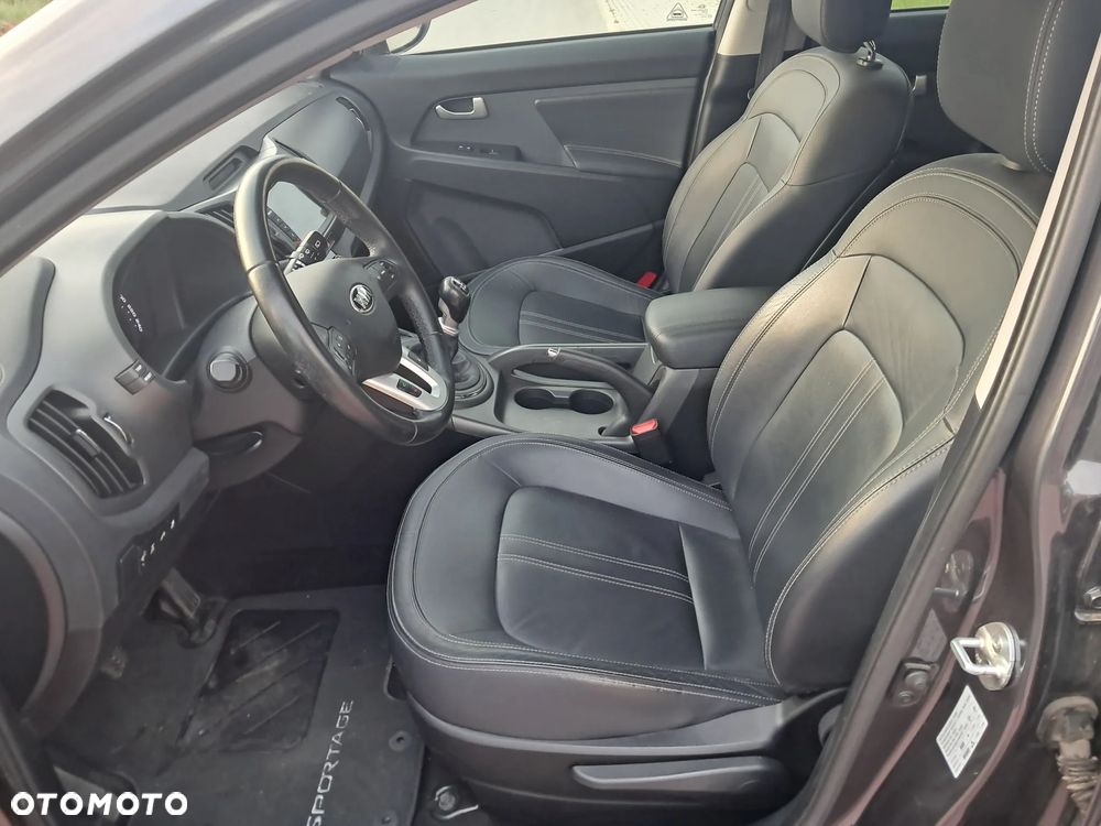 Kia Sportage - 10