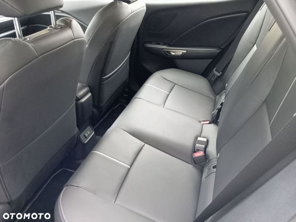 Lexus LBX 1.5 Hybrid Relax - 11