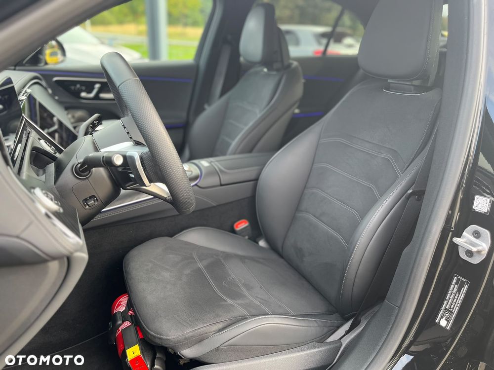 Mercedes-Benz Klasa E 220 d mHEV 4-Matic AMG 9G-Tronic - 12