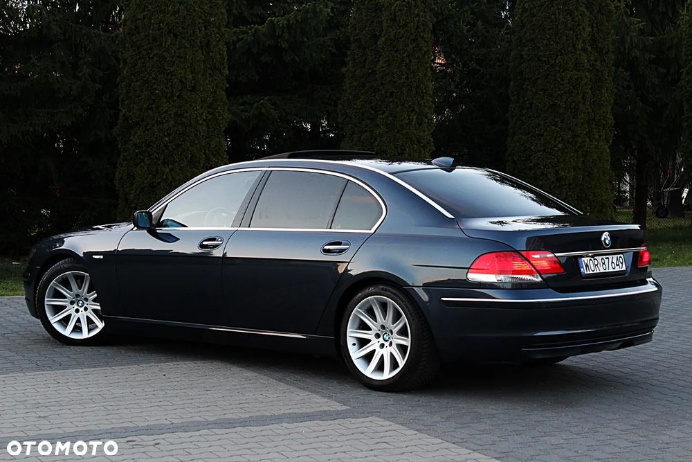 BMW Seria 7 750Li - 18