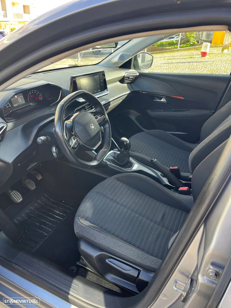 Peugeot 208 1.2 PureTech Active - 16