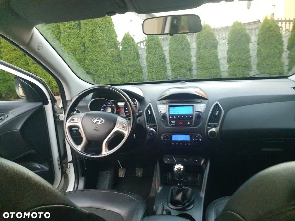 Hyundai ix35 - 10