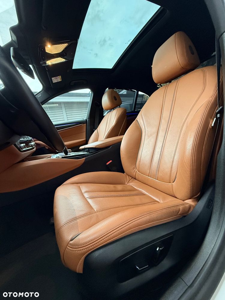 BMW Seria 5 520i mHEV Luxury Line sport - 8