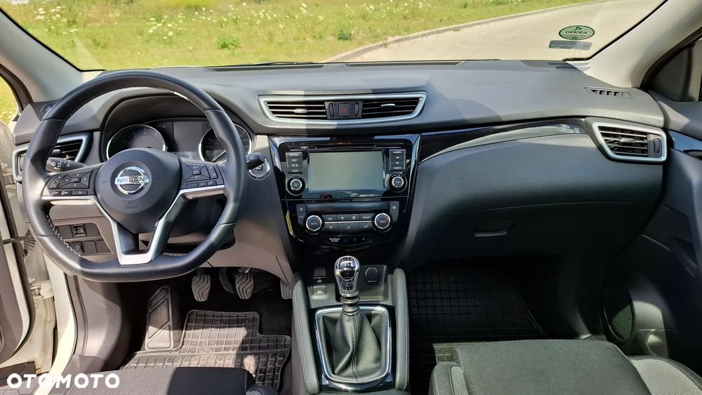 Nissan Qashqai 1.3 DIG-T N-Connecta - 12