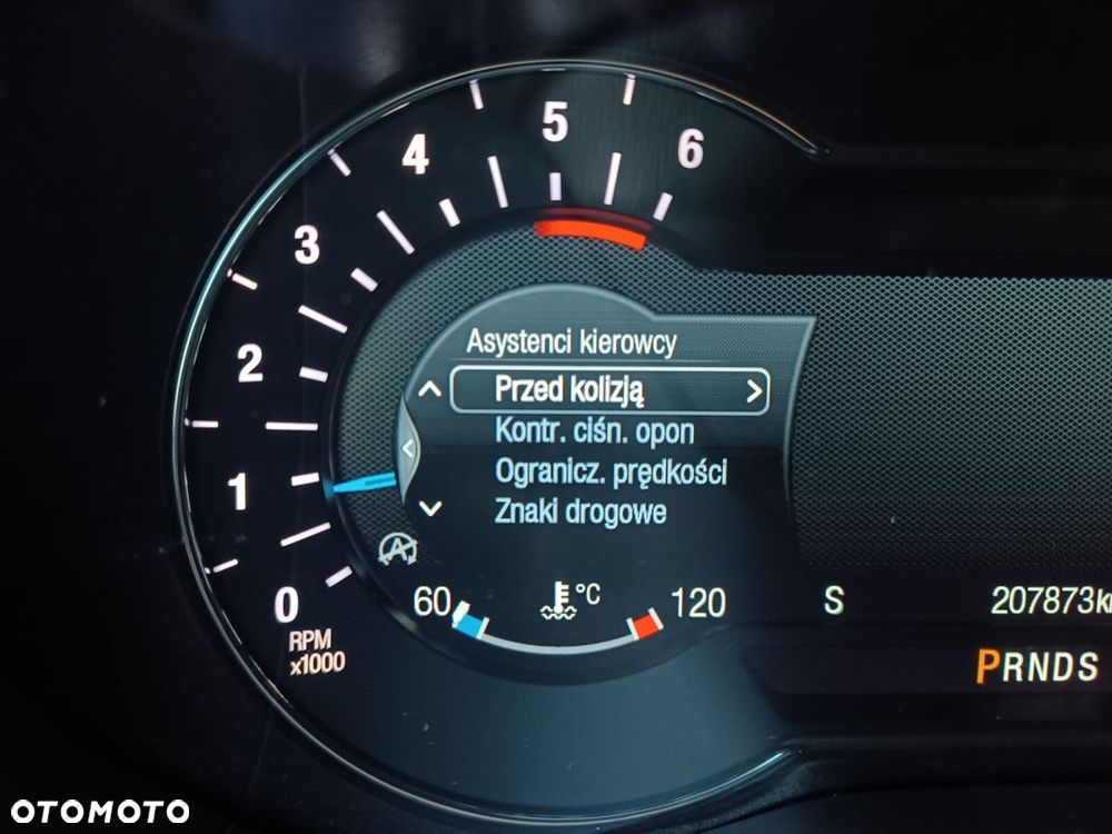 Ford Mondeo 2.0 EcoBlue Titanium - 20