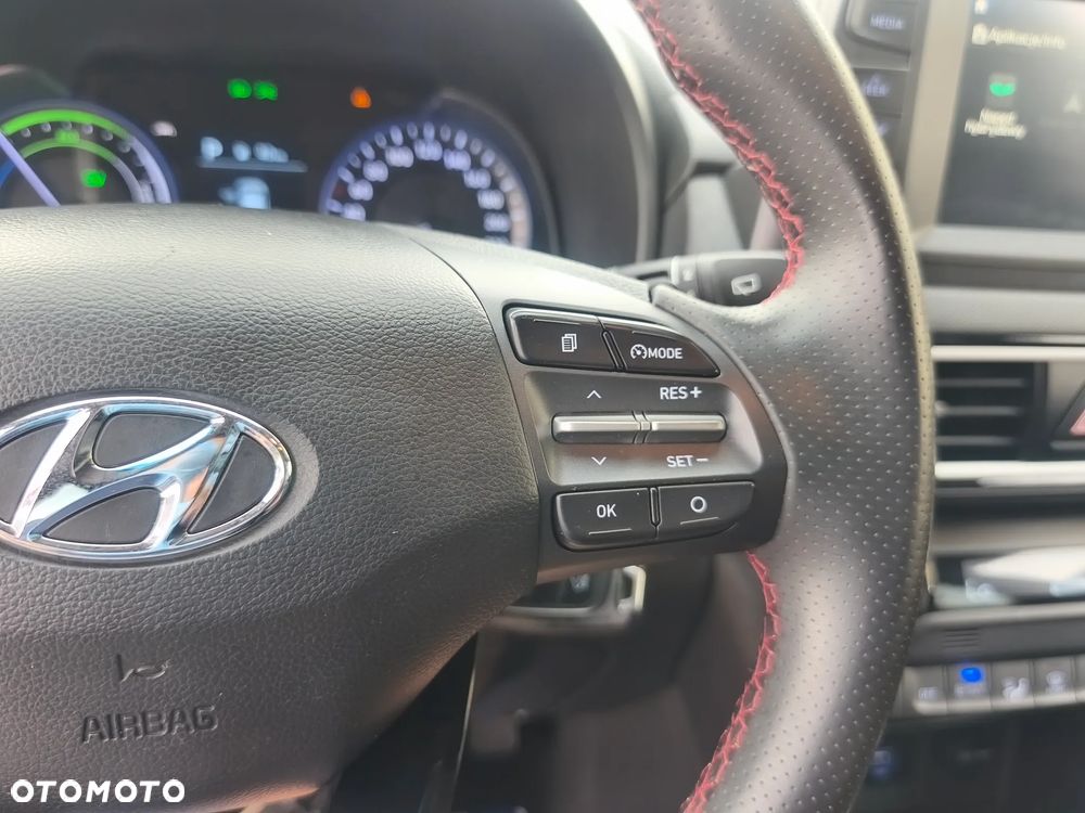 Hyundai Kona 1.6 GDI DCT Premium - 21