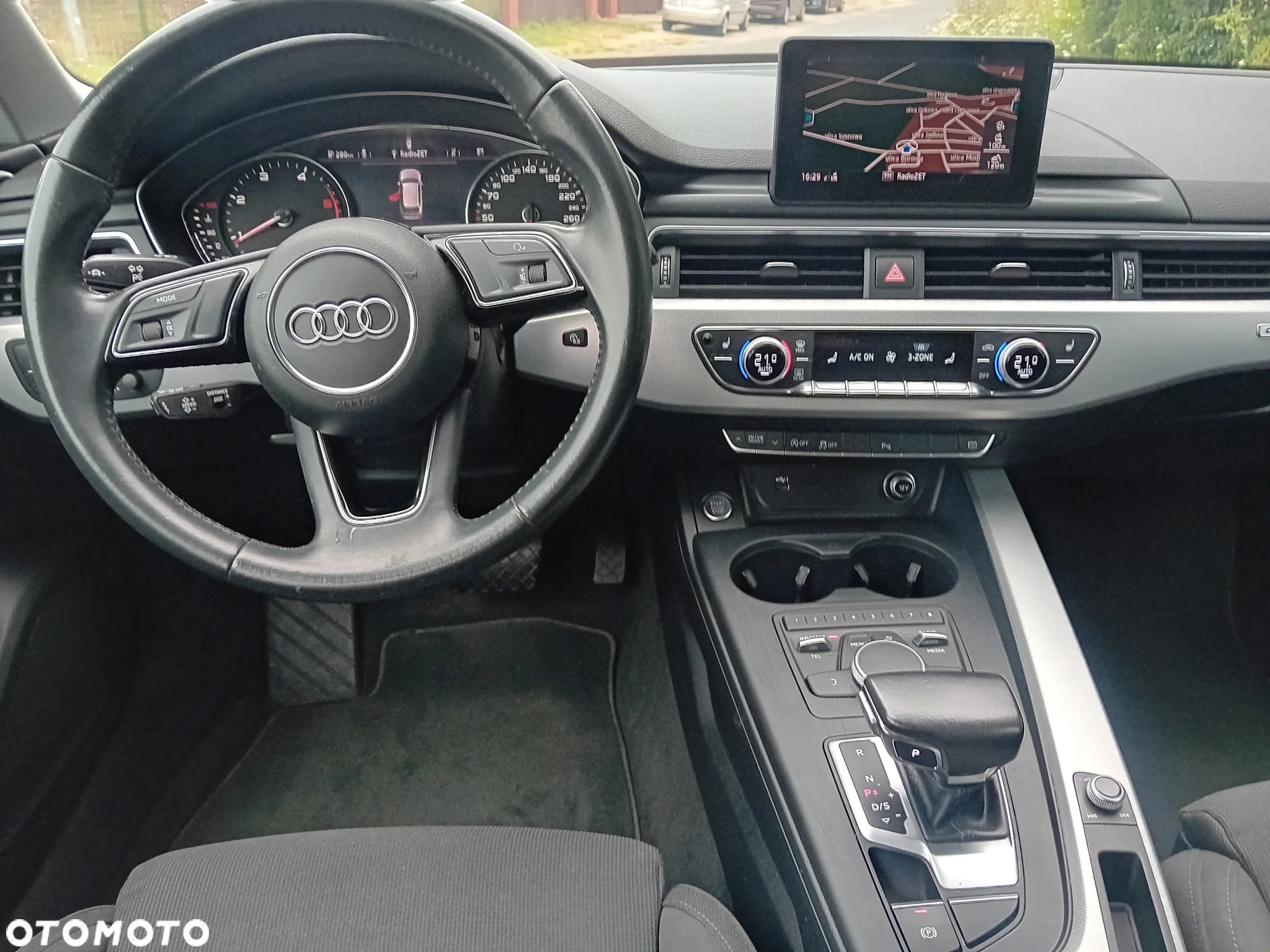 Audi A4 Avant 40 TDI quattro S tronic S line - 10