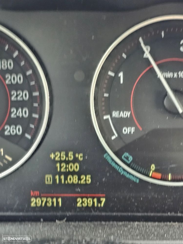 Renault Clio 1.5 dCi Authentique - 10