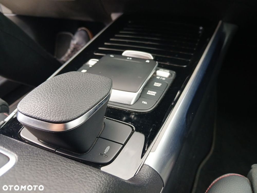 Mercedes-Benz GLB AMG 35 4-Matic - 26
