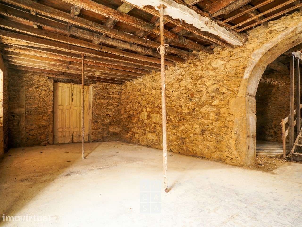 Moradia Isolada T4 Venda em Vila de Cucujães,Oliveira de Azeméis - Grande imagem: 4/32