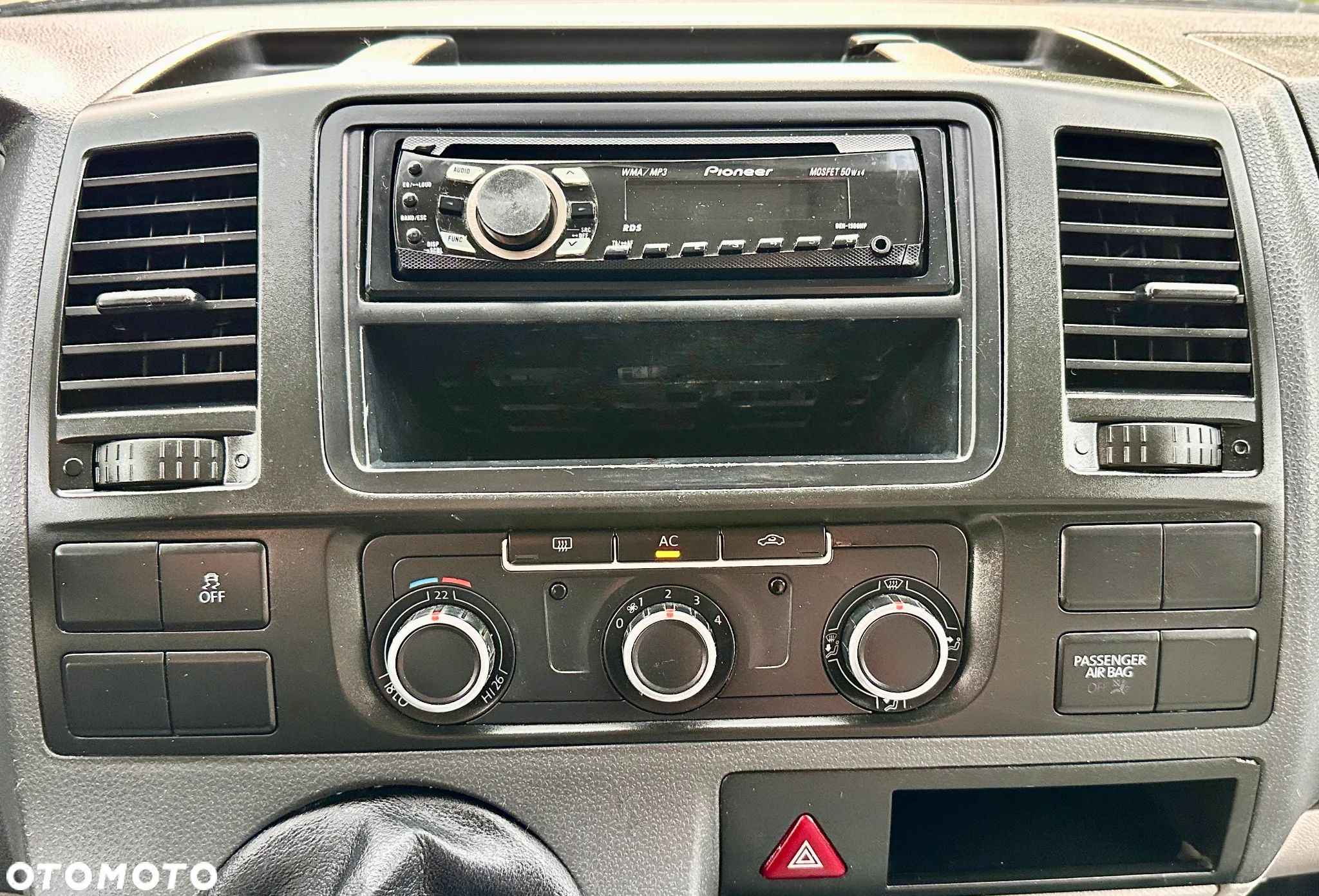 Volkswagen Transporter - 16