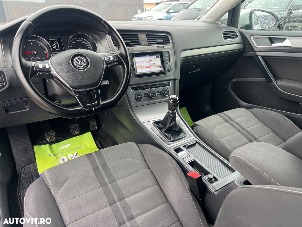 Volkswagen Golf 1.6 TDI BMT Comfortline - 13