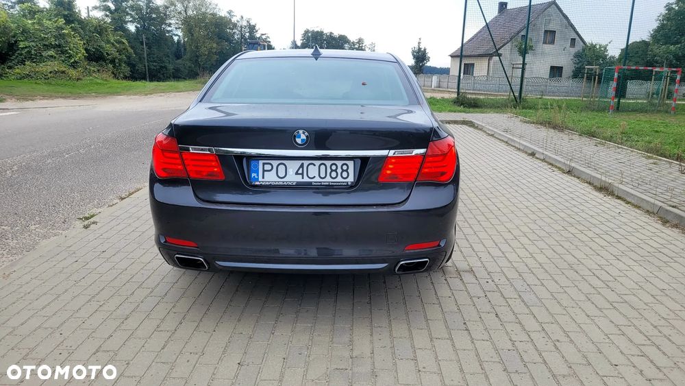 BMW Seria 7 740d xDrive - 3