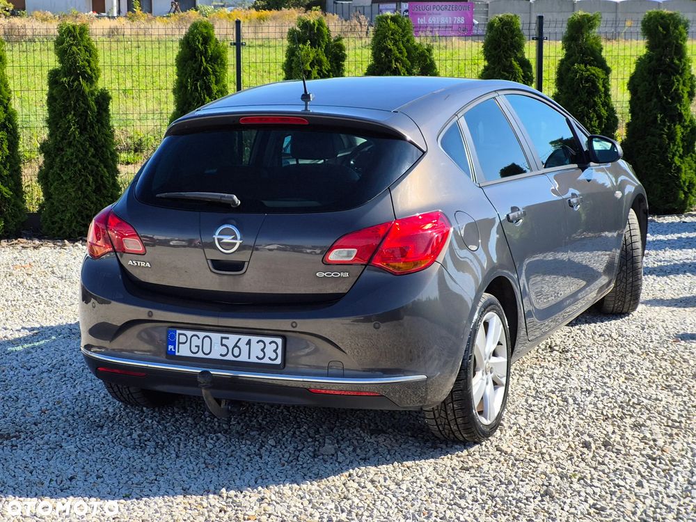 Opel Astra - 16