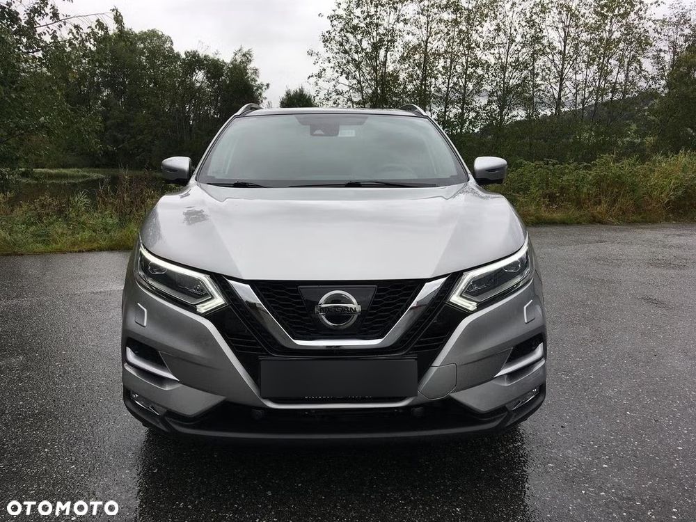 Nissan Qashqai 1.6 dCi Xtronic TEKNA+ - 3