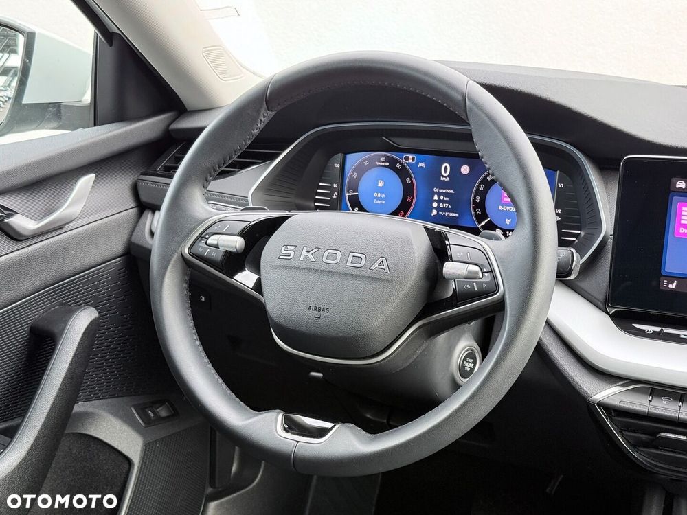 Skoda Octavia 1.5 TSI mHEV Selection DSG - 18