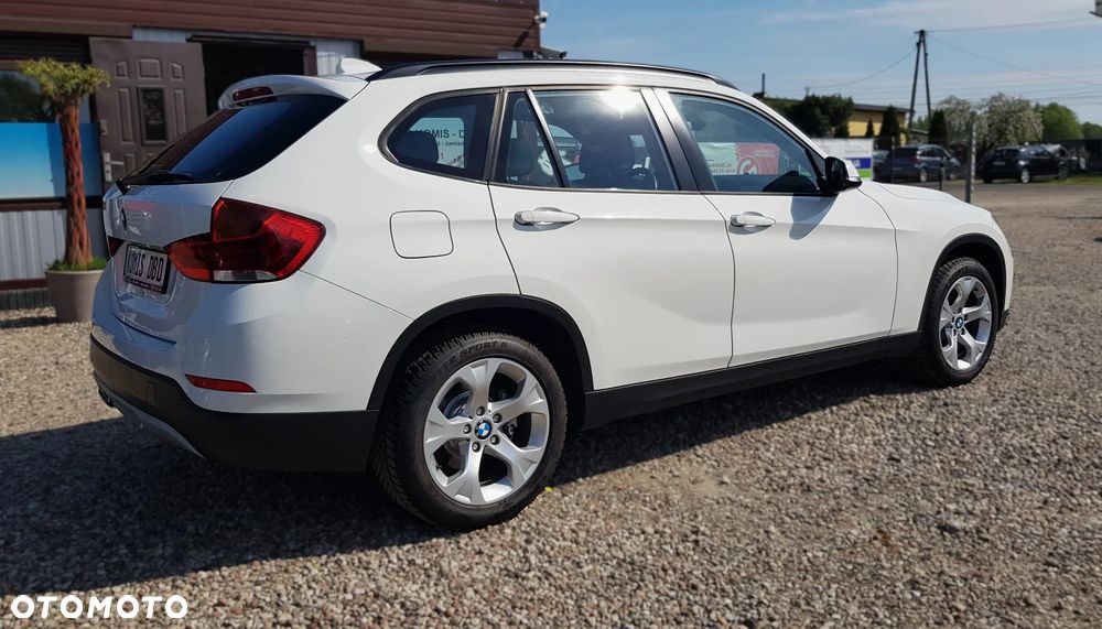 BMW X1 xDrive20d Sport Line - 12