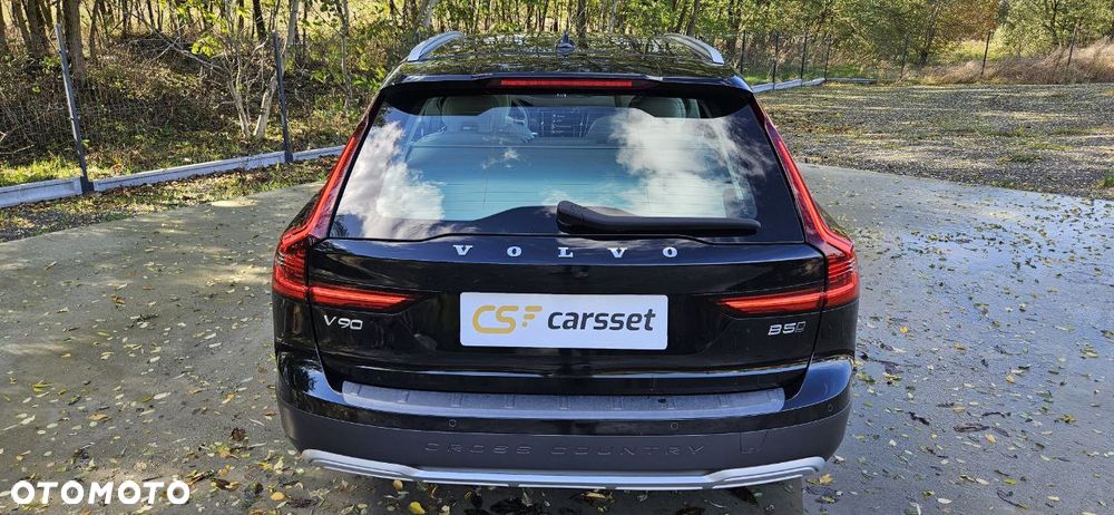 Volvo V90 Cross Country B5 D AWD Pro - 15