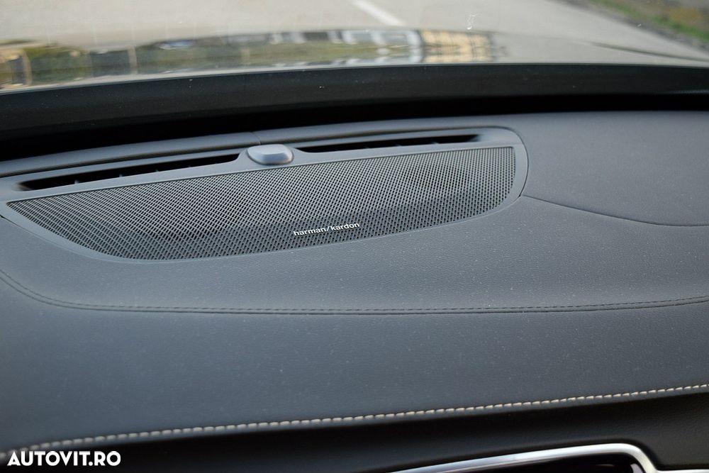 Volvo XC 90 B5 D AWD Plus Dark - 20