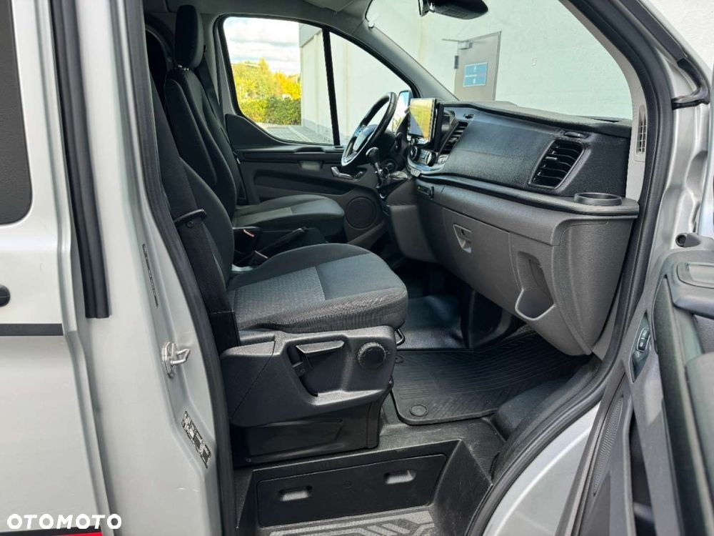 Ford Transit Custom - 8