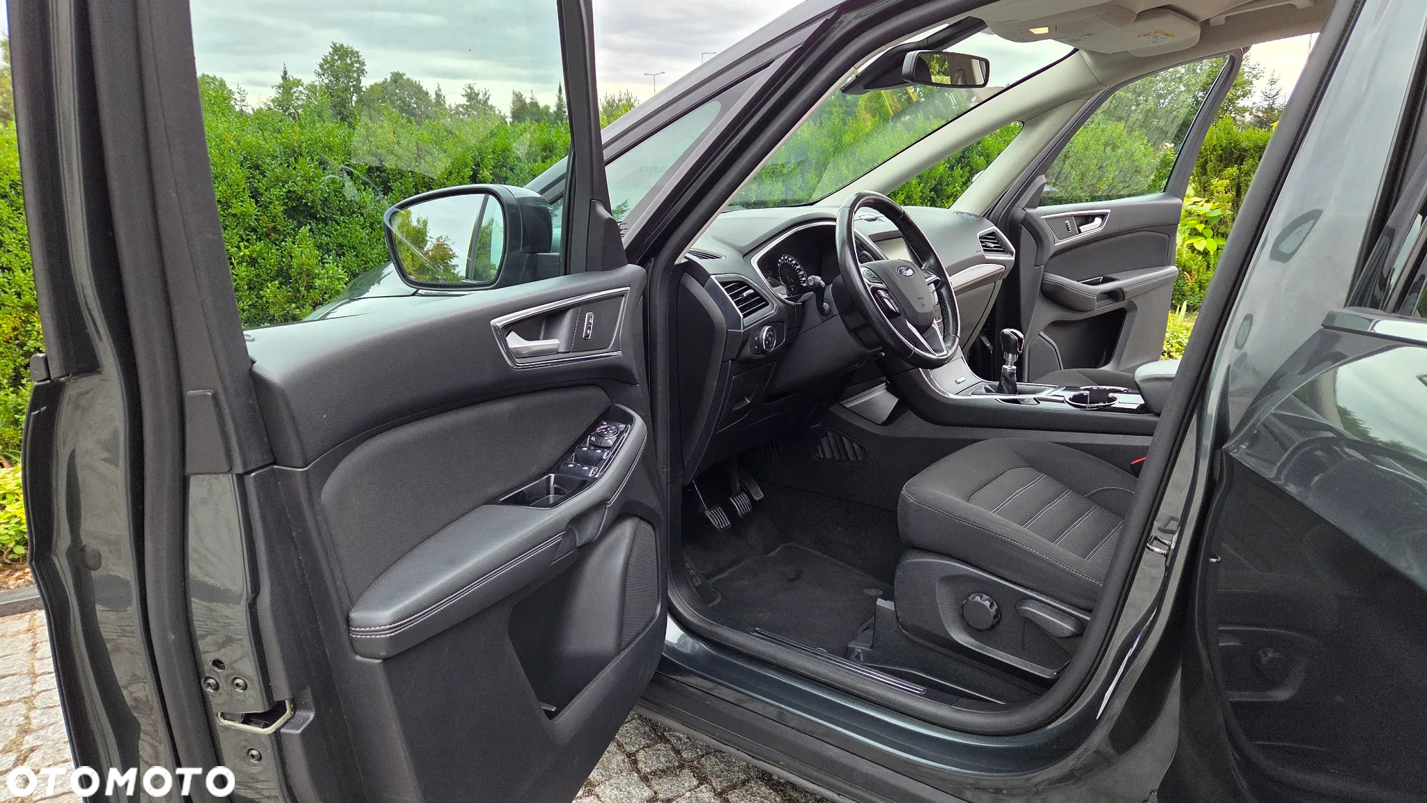 Ford Galaxy 2.0 TDCi Titanium - 29