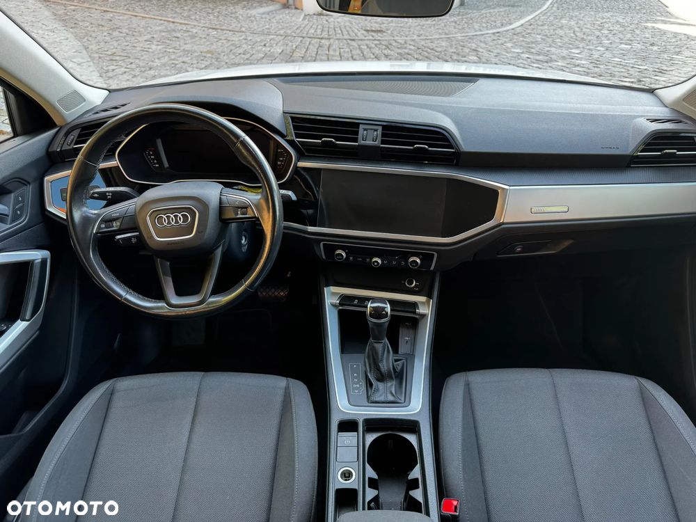 Audi Q3 35 TFSI Advanced S tronic - 12