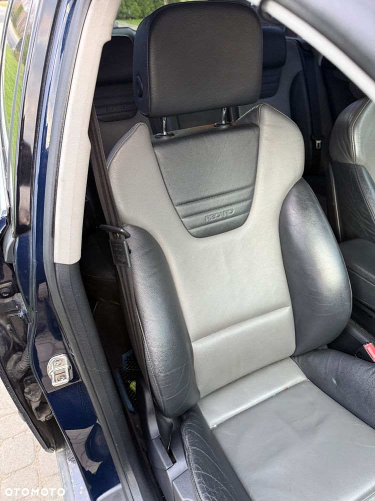 Audi A4 Avant 3.0 TDI DPF quattro tiptronic - 16