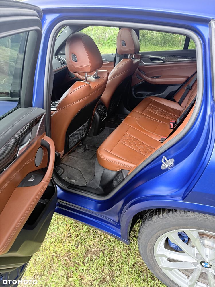 BMW X4 xM40d mHEV - 17