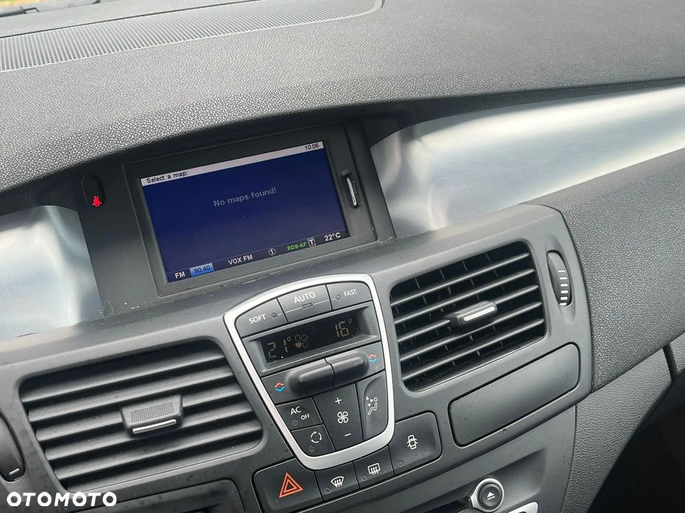 Renault Laguna Coupe dCi 150 FAP Night and Day - 10