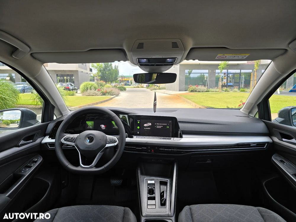 Volkswagen Golf - 9