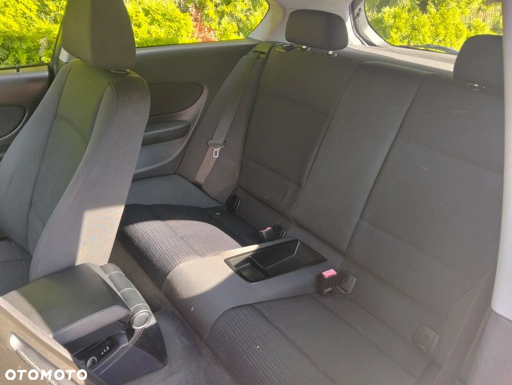 BMW Seria 1 - 13