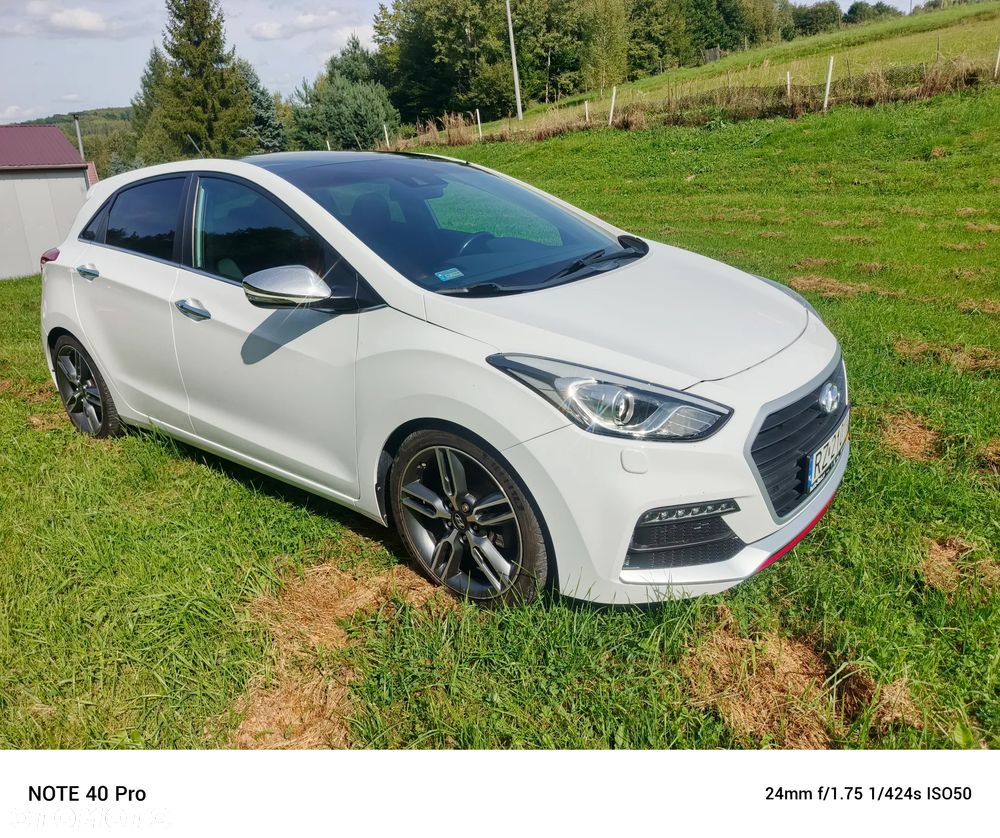 Hyundai i30 1.6 GDI Turbo Luxury - 3