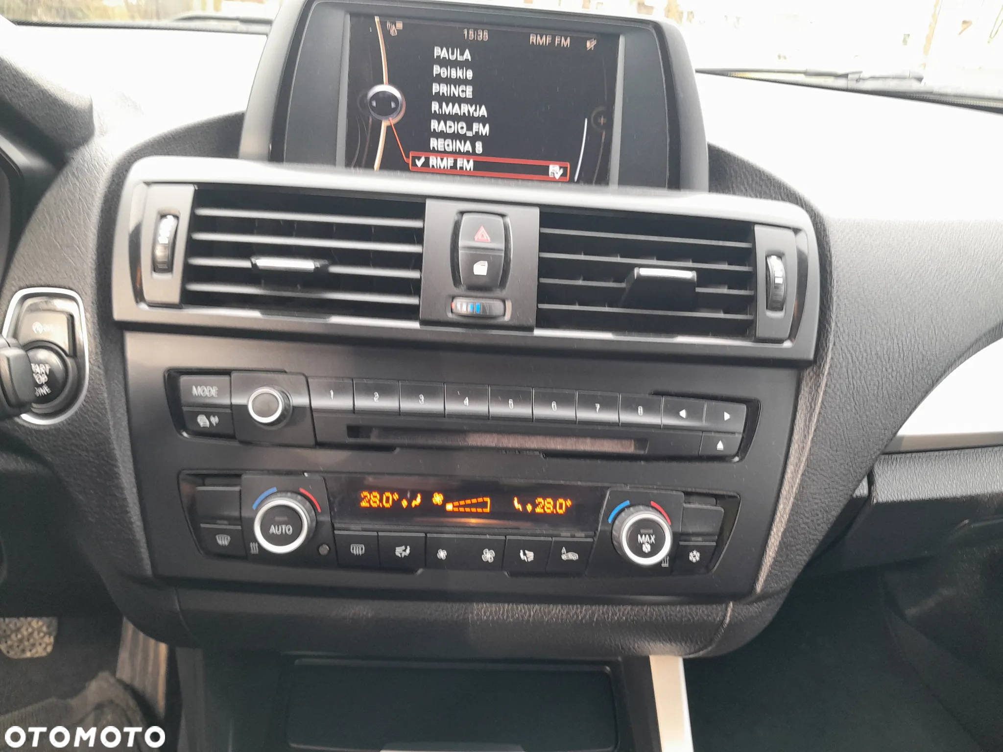 BMW Seria 1 116d - 25