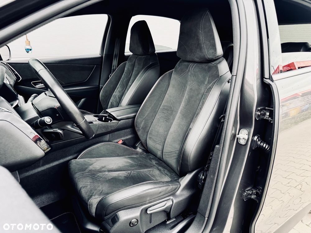 DS Automobiles DS 7 Crossback - 31