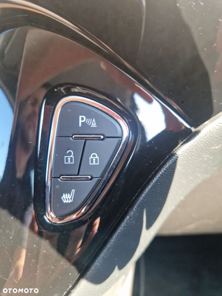 Opel Corsa - 25