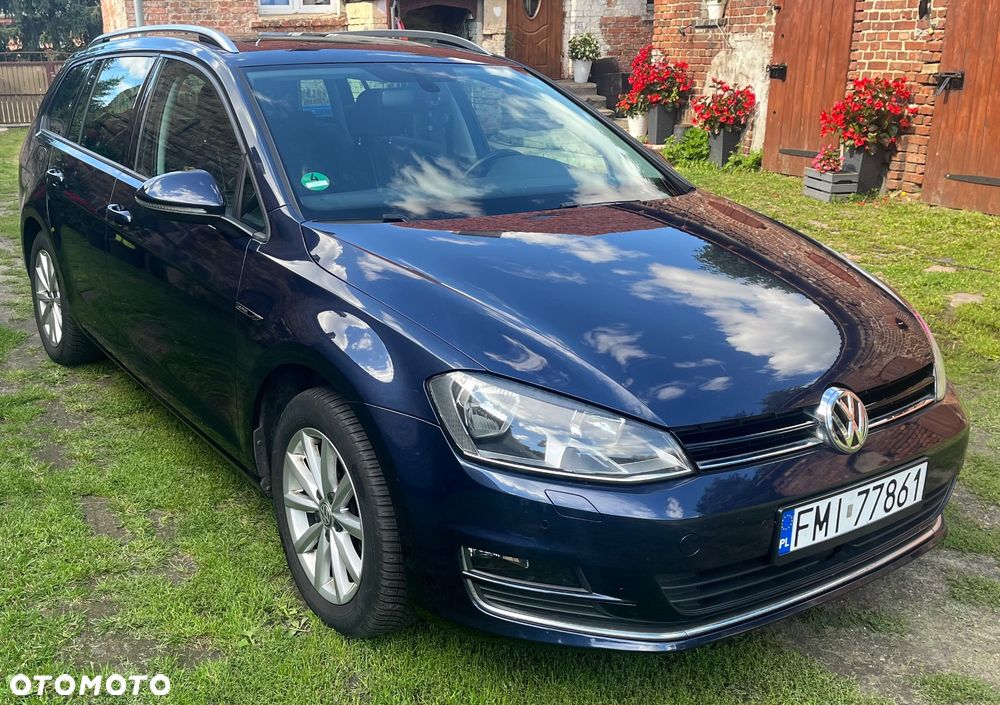 Volkswagen Golf - 2